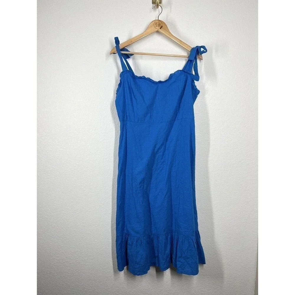 NSR Eyelet Tie Strap Midi Dress